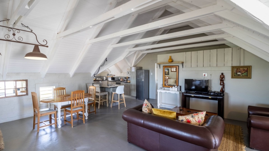 6 Bedroom Property for Sale in Jacobsbaai Western Cape